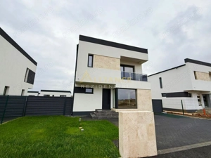 Vila cu 4 camere  #238;n ansamblu rezidential exclusiv - Comuna Berceni