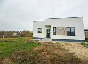 CASA PARTER-4 CAMERE-2 BAI-TEREN 353MP