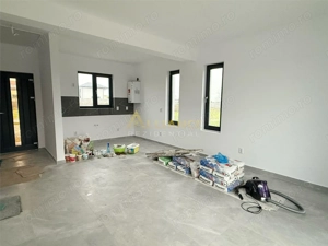 CASA PARTER-4 CAMERE-2 BAI-TEREN 353MP - imagine 4