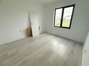 CASA PARTER-4 CAMERE-2 BAI-TEREN 353MP - imagine 6