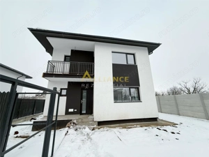 Vila Individuala   4 Camere   3 Bai   Teren 339 mp