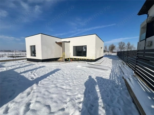 Casa 3 camere-2 bai-10 min de STV