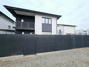 Vila individuala- 4 camere - 3 bai - pod - beci - 500m de STV - imagine 2