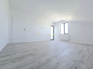 Casa individuala - 5 camere - 2 bai - beci - teren 389mp - beci - imagine 5