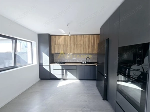 Vila individuala- 4 camere - 3 bai - pod - beci - 500m de STV - imagine 4