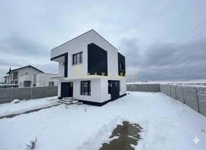 Vila individuala cu 4 camere 3 bai teren 350mp