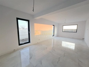 Vila individuala- 4 camere - 3 bai - pod - beci - 500m de STV - imagine 3