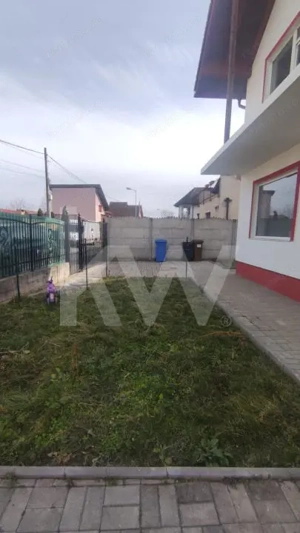 Spatiu comercial de inchiriat - 30 mp - zona foarte linistita de case