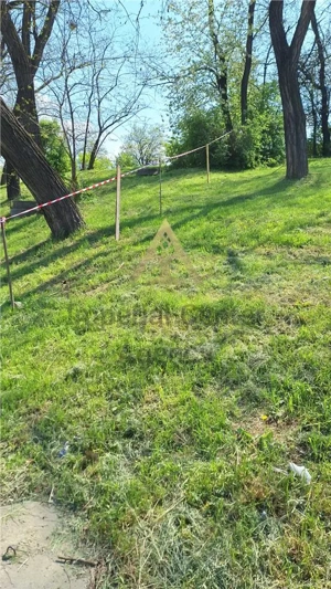 TEREN DE INCHIRIAT  500 MP  Calea Marasesti