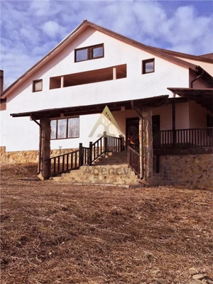 De vanzare Motel Pensiune cazare sala evenimente P + 1 si teren 8000 mp- Pensiune, Agrement,