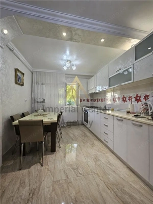 Apartament de vanzare cu 2 camere Parter in Onesti zona de sus,bloc nou