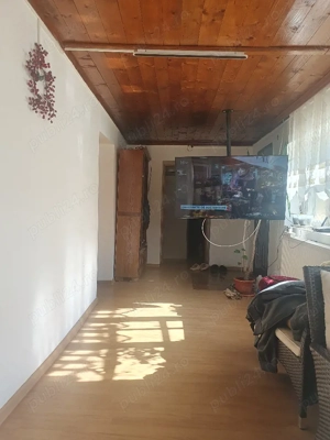 casă refăcută recent acoperiș nou  - imagine 8