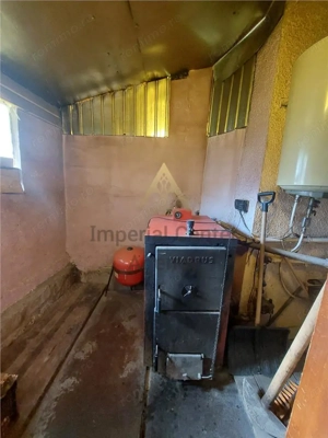 SPATIU COMERCIAL DE VANZARE IN CIRESOAIA LA STRADA PRINCIPALA - imagine 4