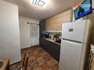 Apartament cu 2 camere, etaj 2 - zona Dambovita - imagine 11
