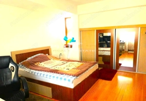 Zona Dorally, vila moderna D+P+E , 4 camere, demisol , mansarda, 400 mp teren - imagine 5