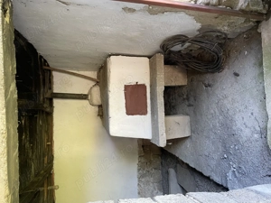 Casa de vanzare la tara - imagine 9