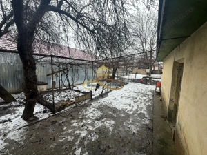 Casa batraneasca cu teren de vanzare in Lilieci Bacau