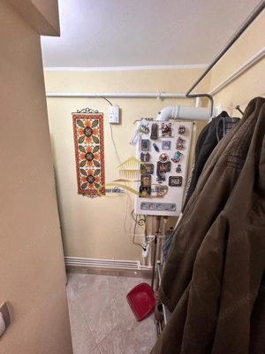 De vanzare apartament 2 camere Buhusi Bacau - imagine 3
