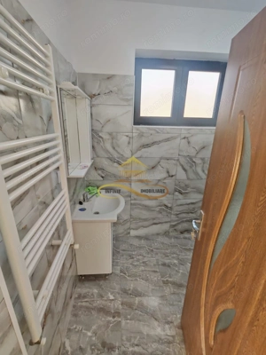 Casă de închiriat – ultracentral | Parter + Etaj separate | - imagine 4