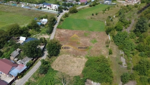 Teren intravilan - ideal pentru constructie 2 case - de vanzare - imagine 4