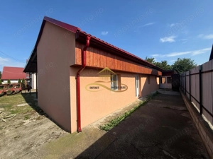 Casa de vanzare in Bacau Saucesti cu potential comercial