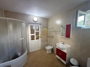 Casa de vanzare in Bacau Saucesti spatioasă cu etaj separat - imagine 10