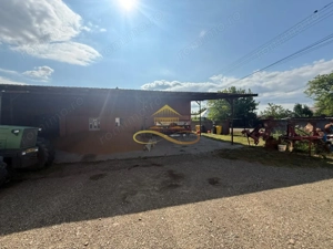 Casa de vanzare in Bacau Saucesti cu potential comercial - imagine 16