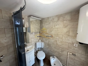 Casa de vanzare in Bacau Saucesti cu potential comercial - imagine 12