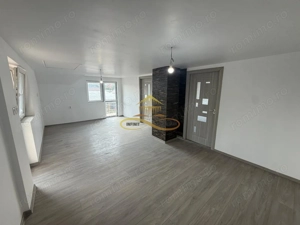 Casa de vanzare in Bacau Saucesti spatioasă cu etaj separat - imagine 15