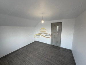 Casa de vanzare in Bacau Saucesti spatioasă cu etaj separat - imagine 17