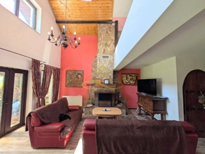 Casă în Traian, poziție excelentă! - imagine 9