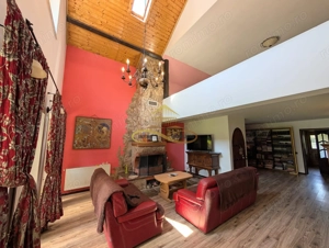 Casă în Traian, poziție excelentă! - imagine 8