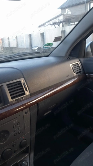 Opel Vectra C Caravan 1.9 CDTI  - imagine 5