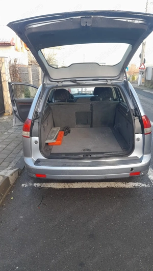 Opel Vectra C Caravan 1.9 CDTI  - imagine 4