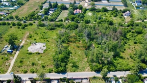 Teren de vanzare in Bacau - imagine 10