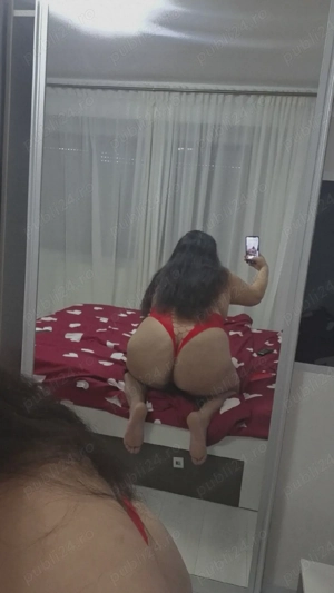 Nouo la tine în oraș fac si party 