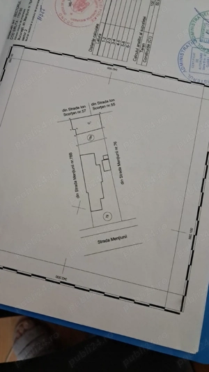 vand teren cu casa demolabila in Andronache 