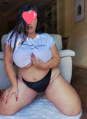 Brunetă  înaltă cu forme  atrăgătoare!!