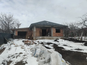 Se vinde casa la roșu sau la gata - imagine 3