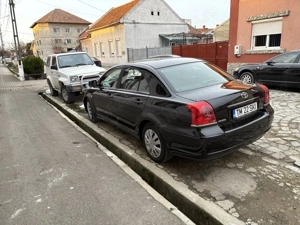 Vând Toyota Avensis 2.0 diesel - imagine 3