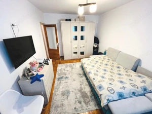 Apartament 2 camere decomandat – Precista