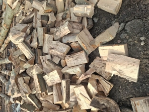 Lemne de foc fag tăiate la orice dimensiune doriți,calitate garantata. 
