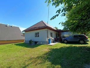 Casa cu teren Sisesti - imagine 2