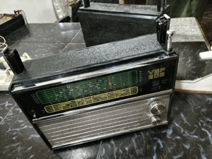 Radio VEF 206 rusesc defect 