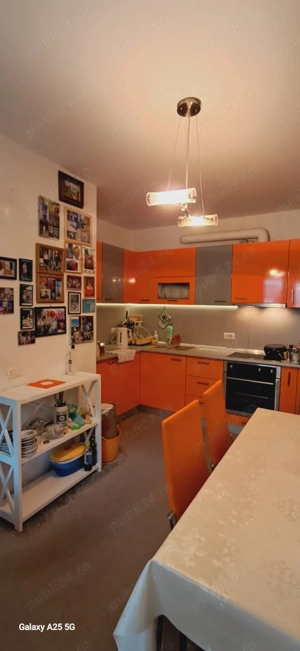 Casa ultracentral 5 ari teren - imagine 3