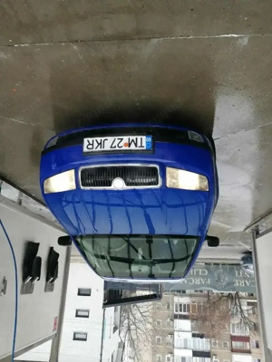 Vand Skoda Fabia 1.4 MPI - imagine 9