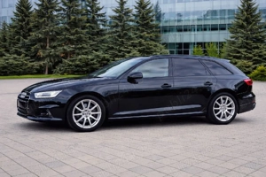 Audi A4 2022  - imagine 4