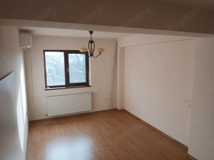Vând Apartament Câmpia Islaz, central, 3 camere  - Bloc Nou - etaj 1 - imagine 9