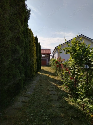 Casa, gradina si garaj.  - imagine 2