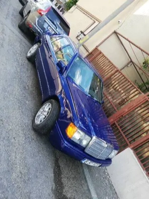 Mercedes Benz 124, an 1986 - imagine 2